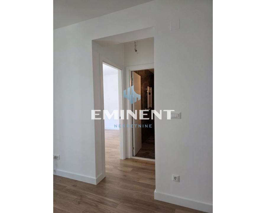 Stan Izdavanje Beograd Blok 65 54 m2