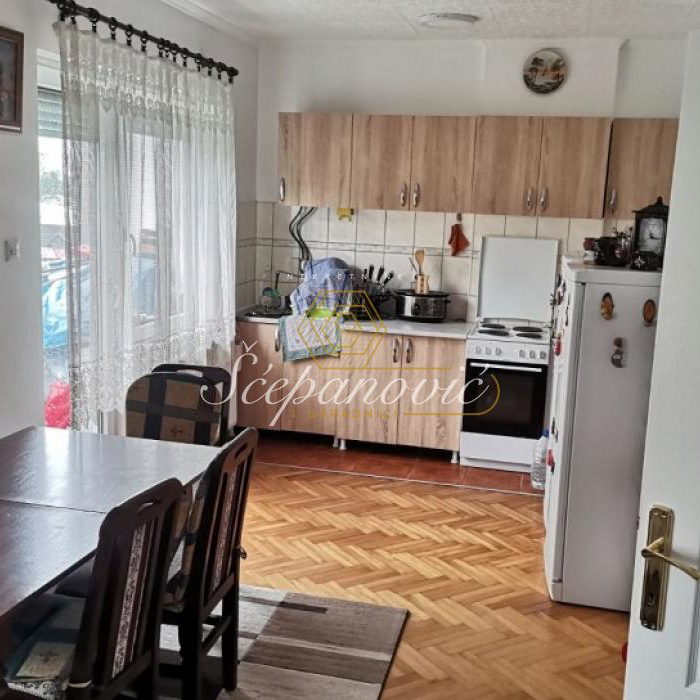 Stan Prodaja Novi Sad Satelit 50 m2