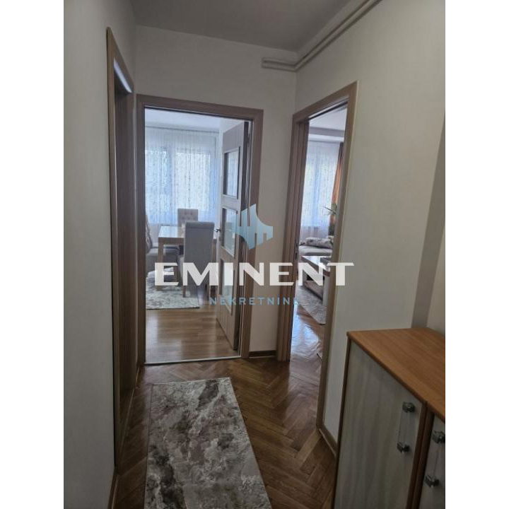 Stan Izdavanje Beograd Kalenić Pijaca 60 m2