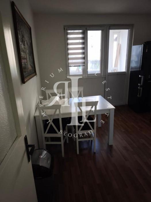 Stan Prodaja Beograd Karaburma 60 m2