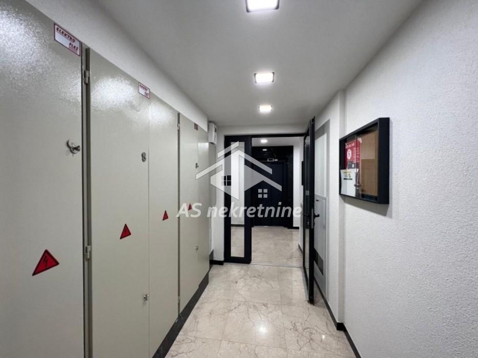 Četvorosoban stan na prodaju, Južni Bulevar, Beograd, 88m², 387.000 €