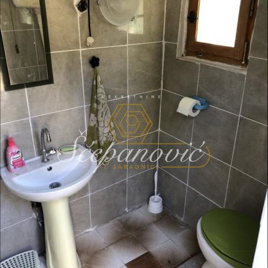 Kuća na prodaju, Kamenjar, Novi Sad, 32m², 72.000 €