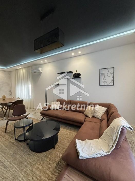 Stan Izdavanje Beograd Stan Izdavanje Beograd Senjak 200 m2