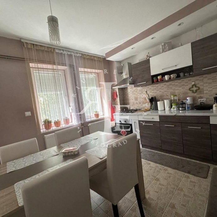Kuća Prodaja Beočin  188 m2