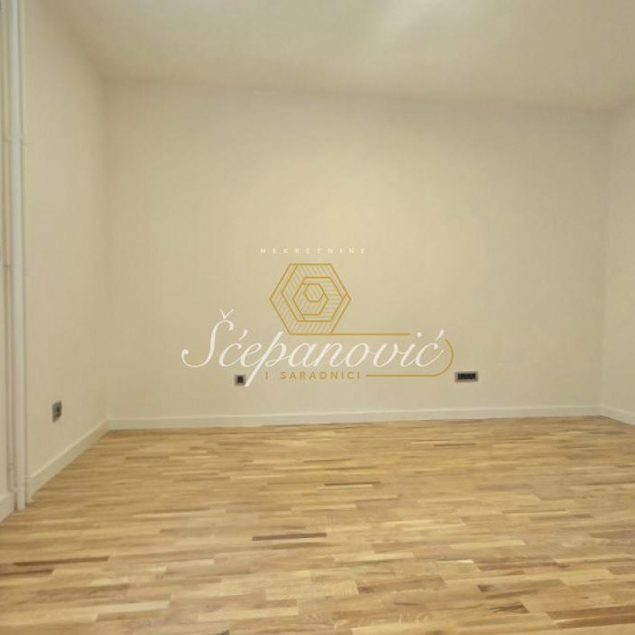 Stan Prodaja Novi Sad  64 m2
