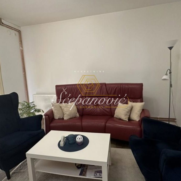 Kuća Prodaja Novi Sad  100 m2