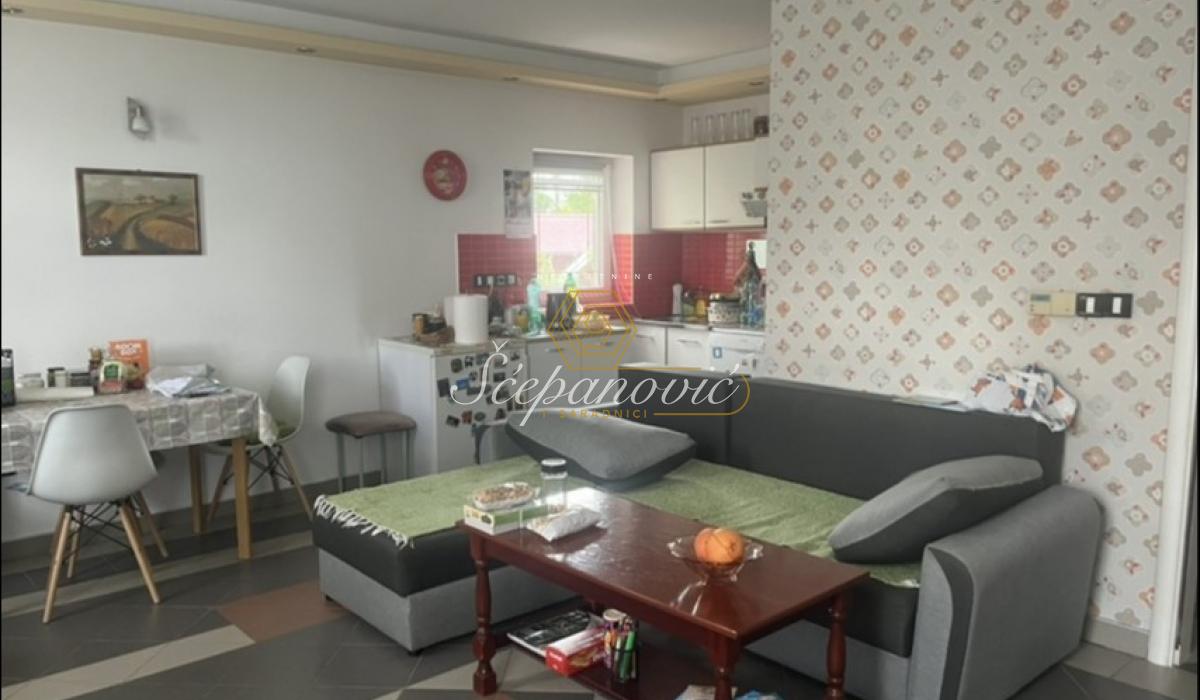 Kuća Prodaja Novi Sad Kuća Prodaja Novi Sad 188 m2