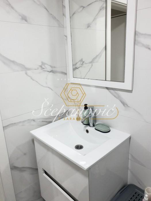 Stan Prodaja Novi Sad  24 m2