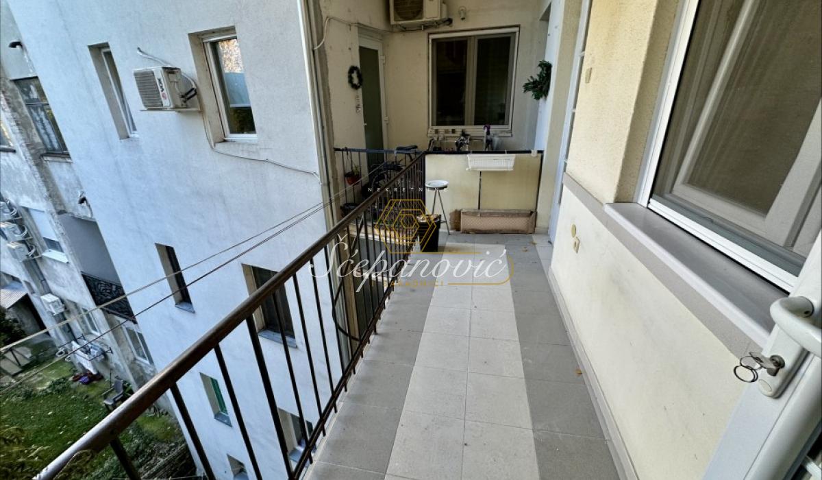 prodaja-stanova-uccCuJvrOp Trosoban stan na prodaju, Centar, Novi Sad, 112m², 289.000 €