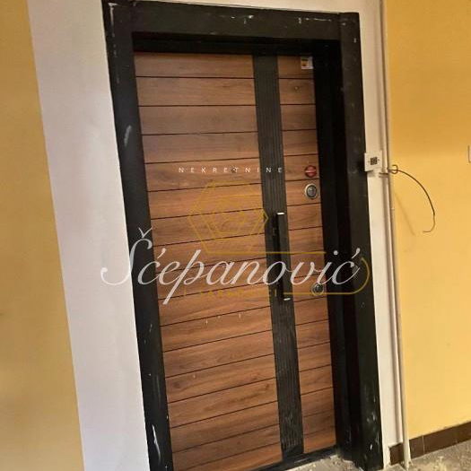 Stan Prodaja Novi Sad  81 m2
