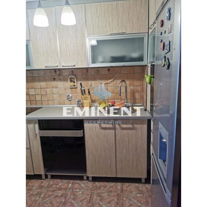 Stan Izdavanje Beograd Blok 28 60 m2