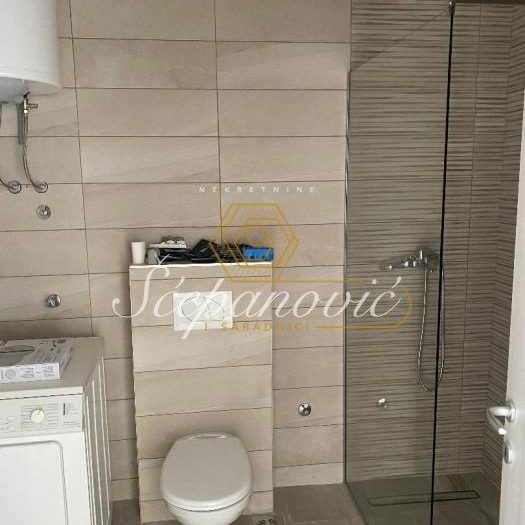 Stan Prodaja Novi Sad  74 m2