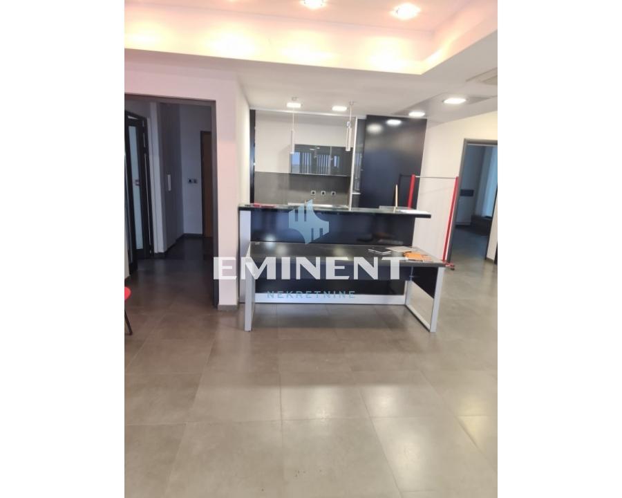 prodaja-stanova-xzX4Fm8ls6 Lokal za izdavanje, Zemun Polje, Beograd, 2776m², 19.000 €/mes