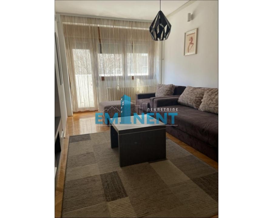 Stan Izdavanje Beograd Stan Izdavanje Beograd Tašmajdan 64 m2