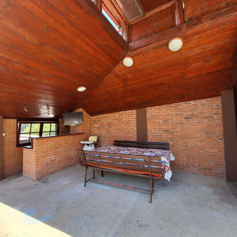 Kuća na prodaju, Vrdnik, Irig, 253m², 875.000 €