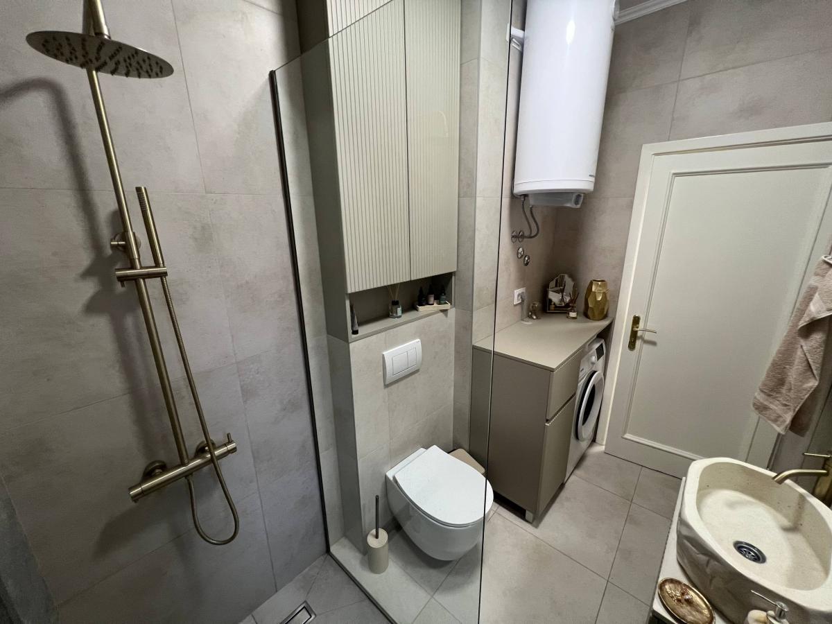 Trosoban stan na prodaju, Centar, Novi Sad, 78m², 230.000 €