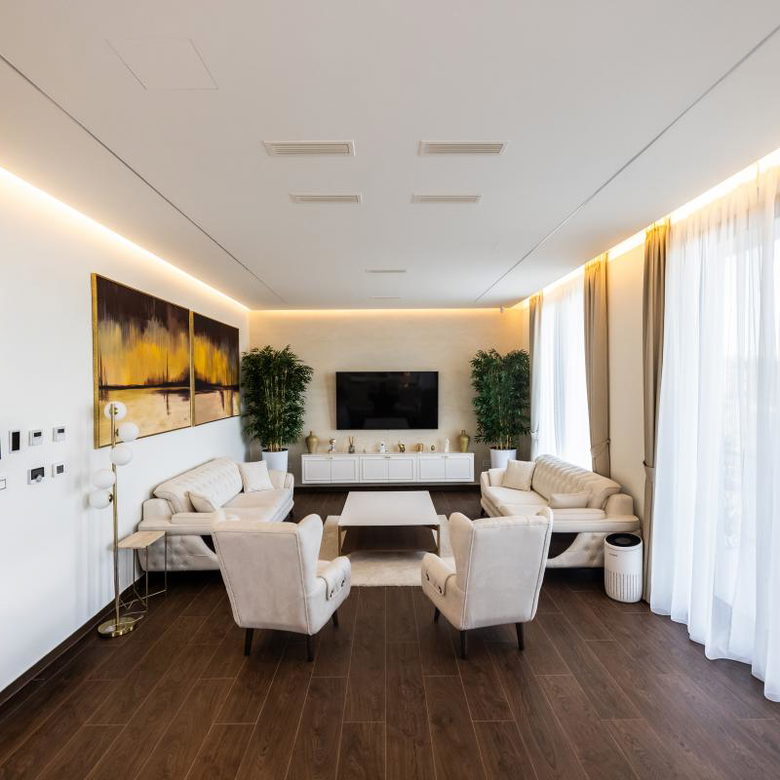 Stan Izdavanje Novi Sad  131 m2
