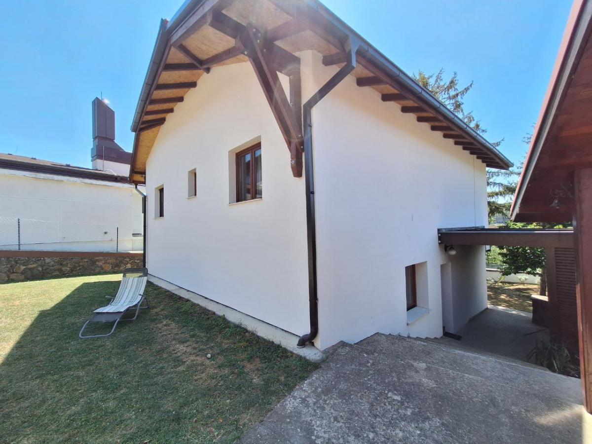rd4qbuw05x-photo-2024-08-01-14-14-14-6- Kuća na prodaju, Vrdnik, Irig, 253m², 875.000 €
