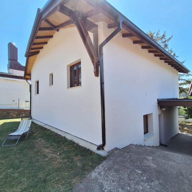 Kuća na prodaju, Vrdnik, Irig, 253m², 875.000 €