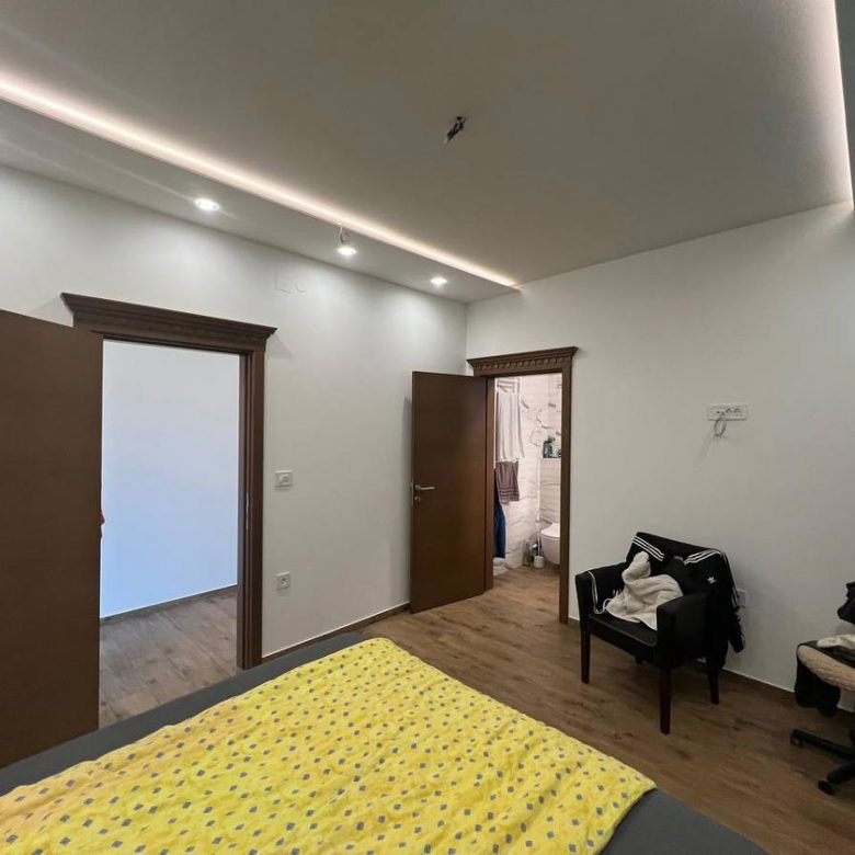 Kuća Prodaja Novi Sad  226 m2