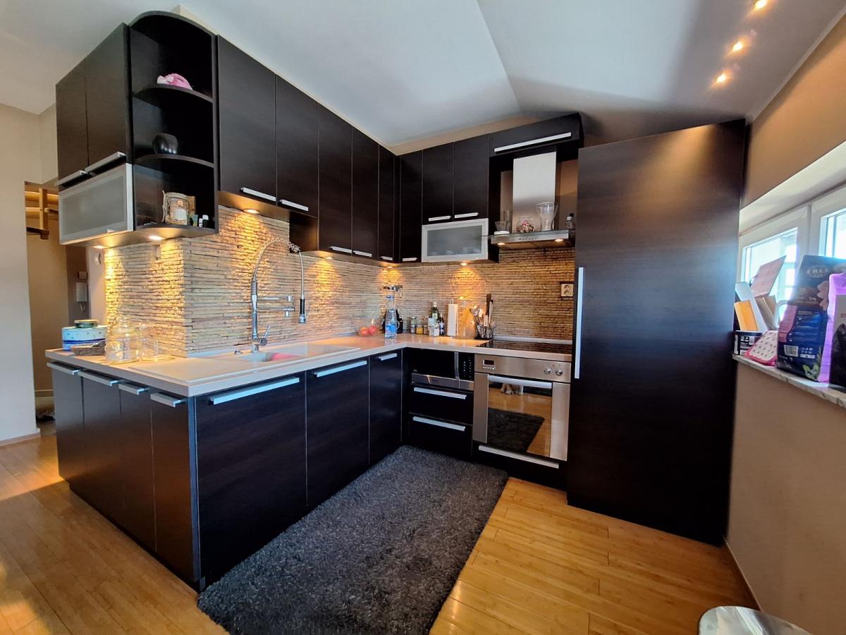 Stan Prodaja Novi Sad Nova Detelinara 113 m2
