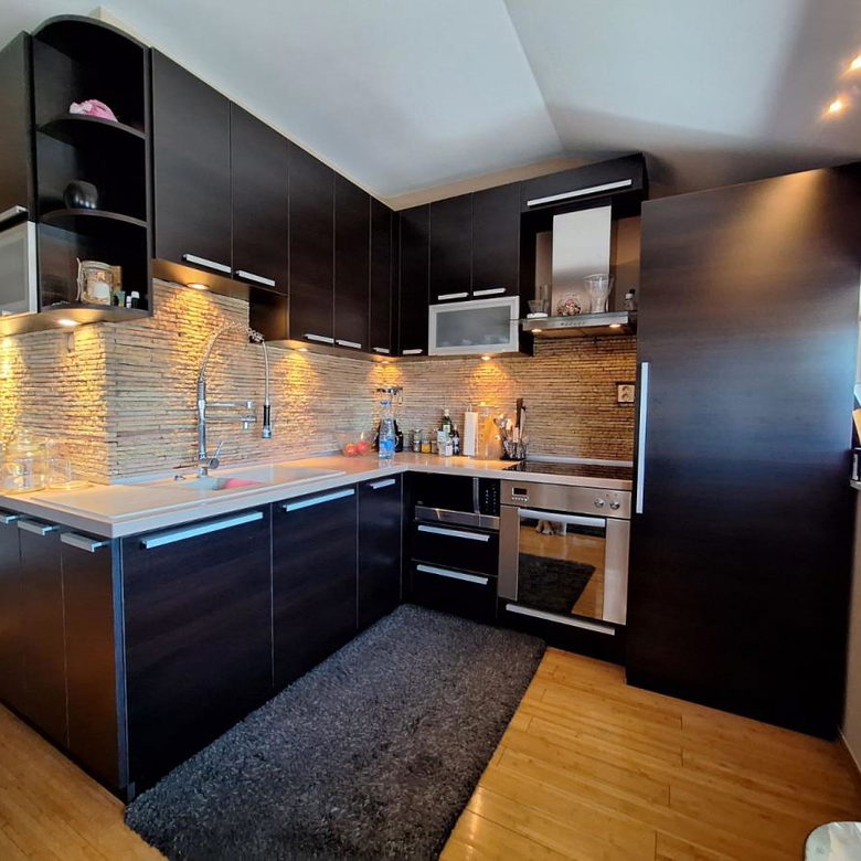 Stan Prodaja Novi Sad Nova Detelinara 113 m2