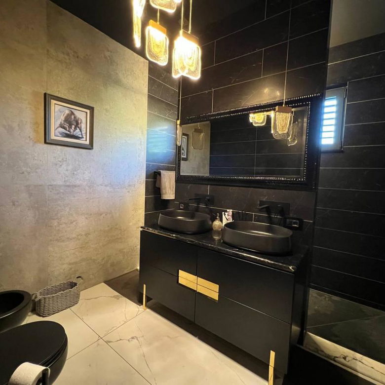 Kuća na prodaju, Sremska Kamenica, Novi Sad, 215m², 1.400.000 €
