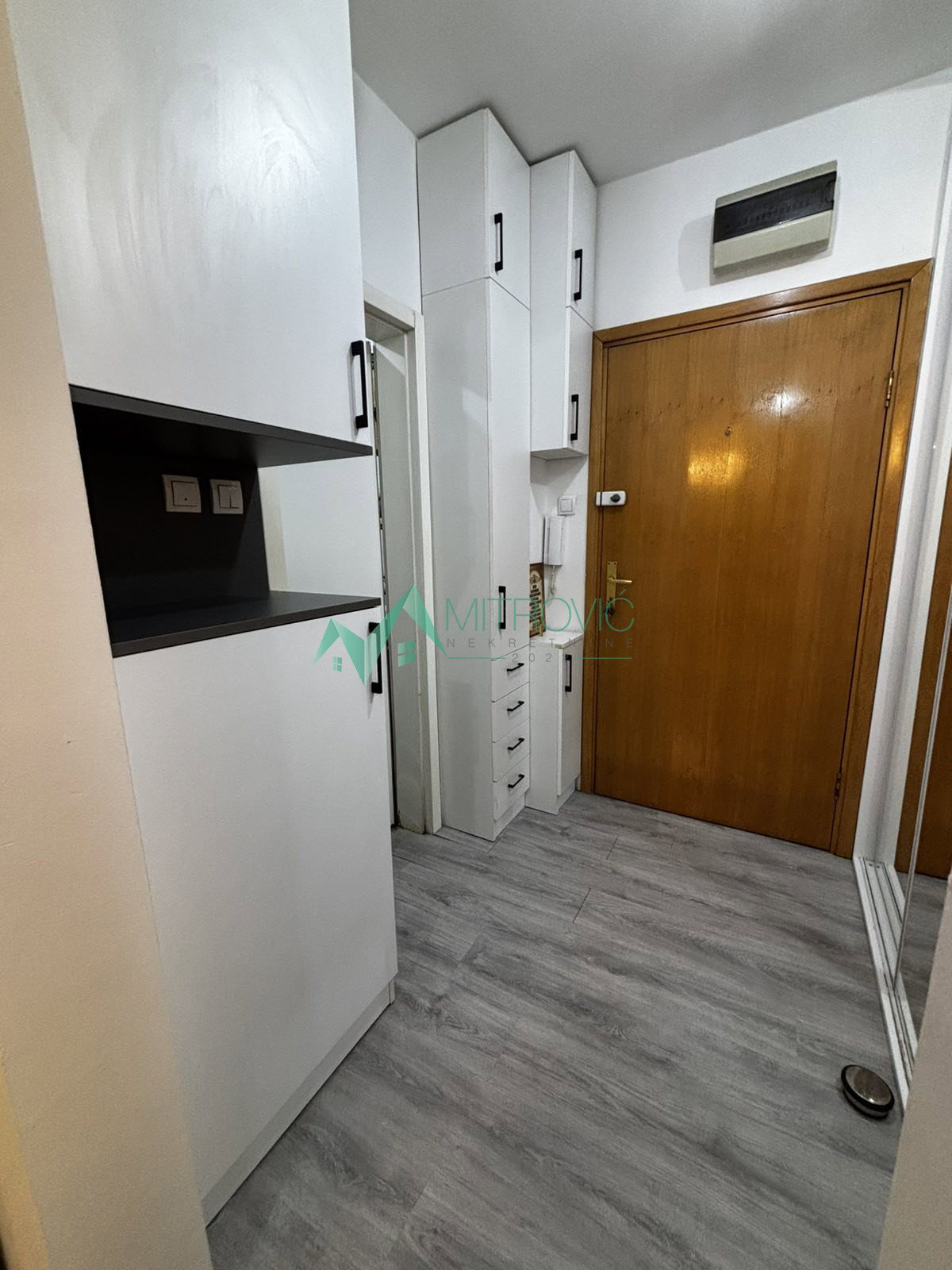 stanovi-0-5-re-detelinara-nova-1004709-i1pvh Garsonjera na prodaju, Nova Detelinara, Novi Sad, 31m², 99.000 €