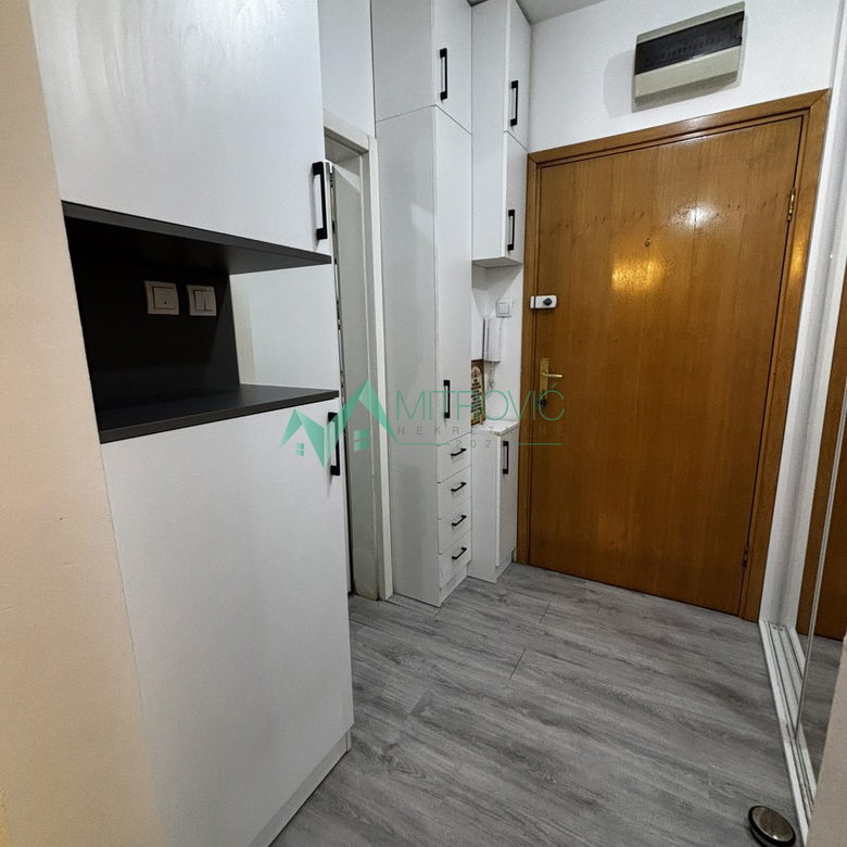Garsonjera na prodaju, Nova Detelinara, Novi Sad, 31m², 99.000 €
