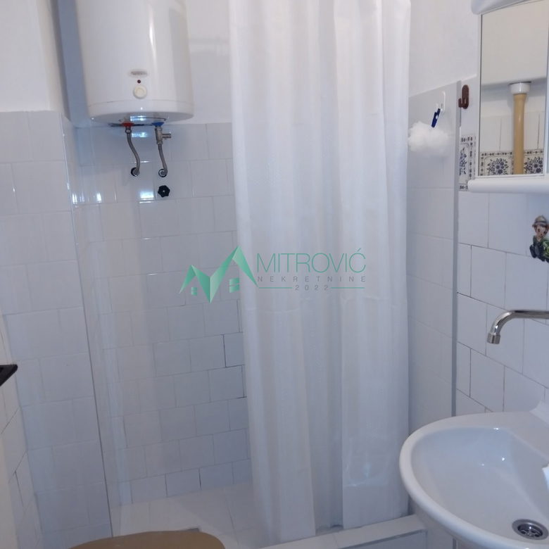 Stan Prodaja Novi Sad  43 m2