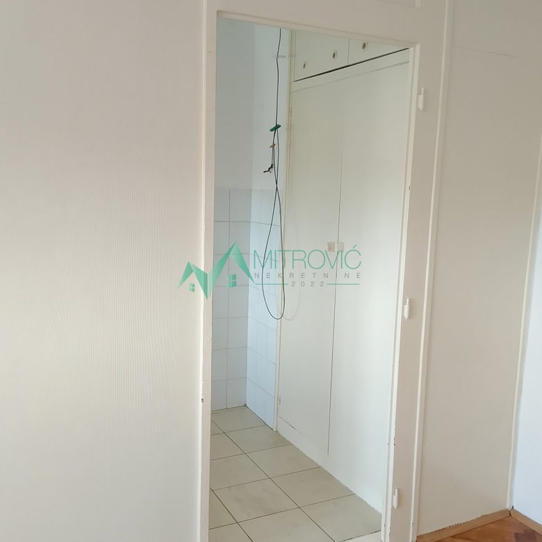 Stan Prodaja Novi Sad  43 m2
