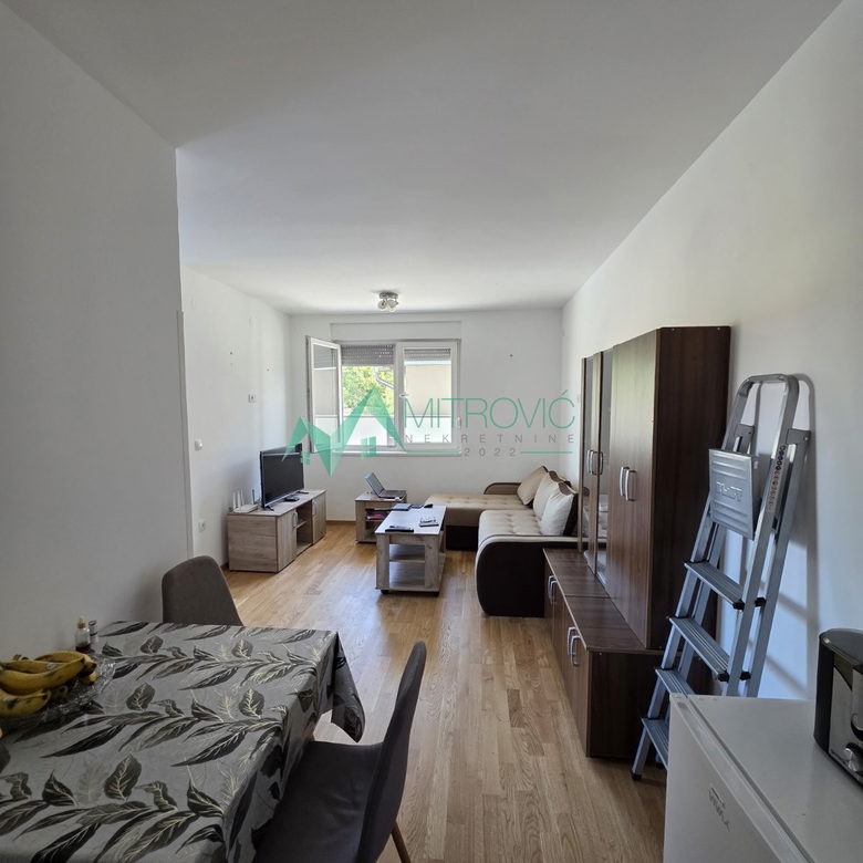 Stan Prodaja Novi Sad  32 m2