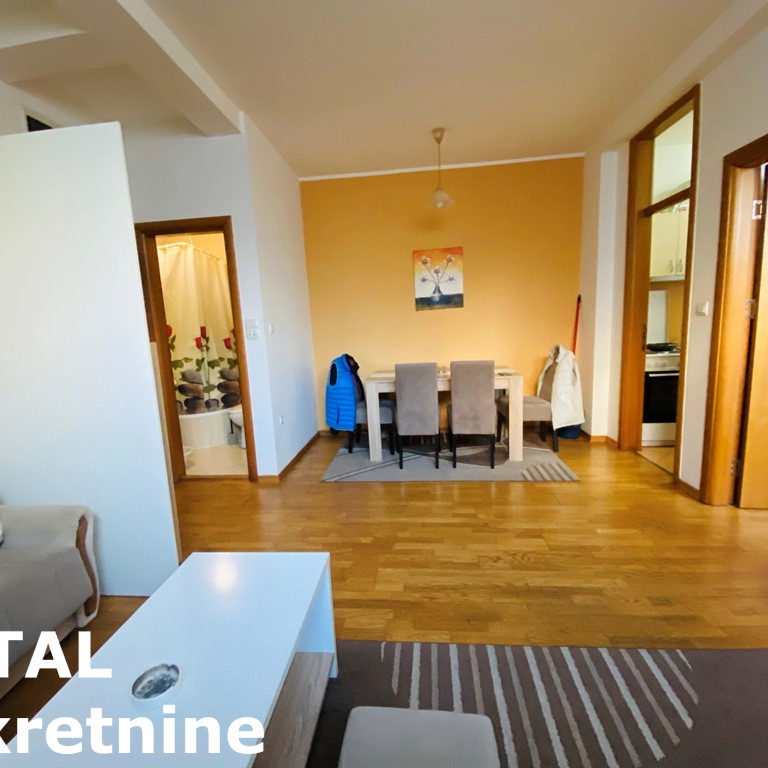 Jednoiposoban stan na prodaju, Grbavica, Novi Sad, 36m², 93.600 €