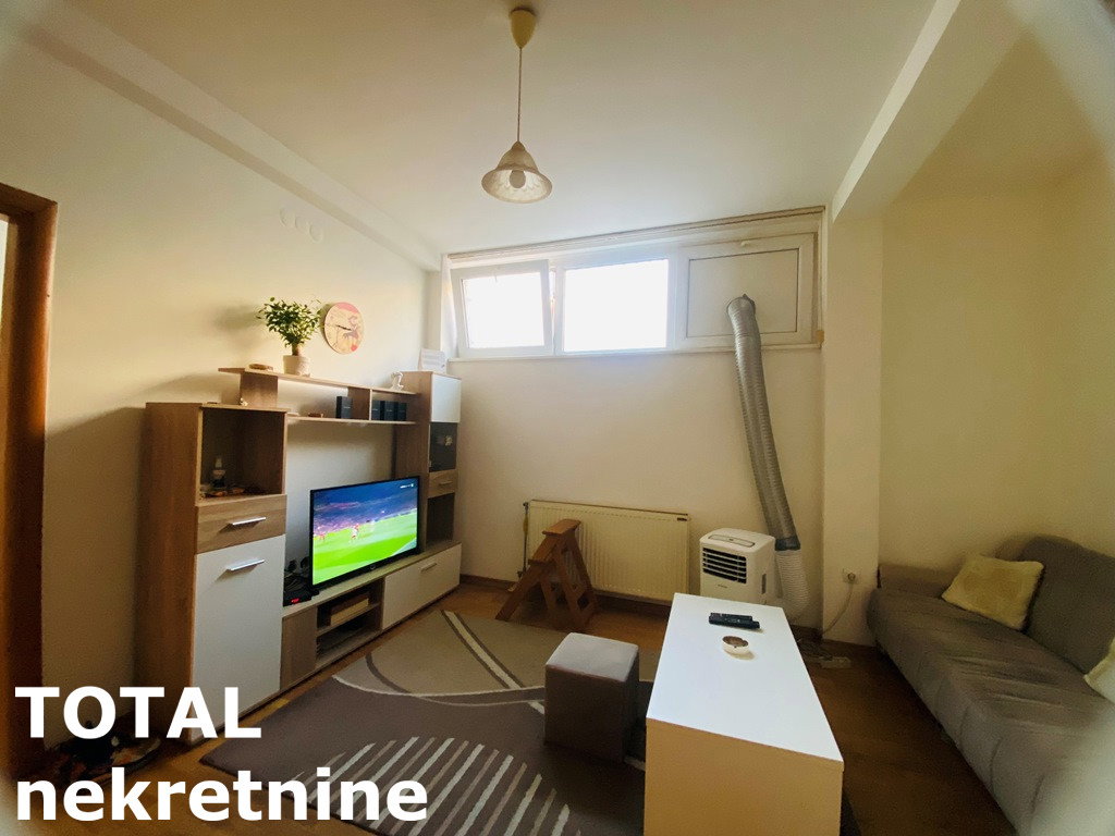 stanovi-1-5-su-grbavica-1066300-tuqcj Jednoiposoban stan na prodaju, Grbavica, Novi Sad, 36m², 93.600 €