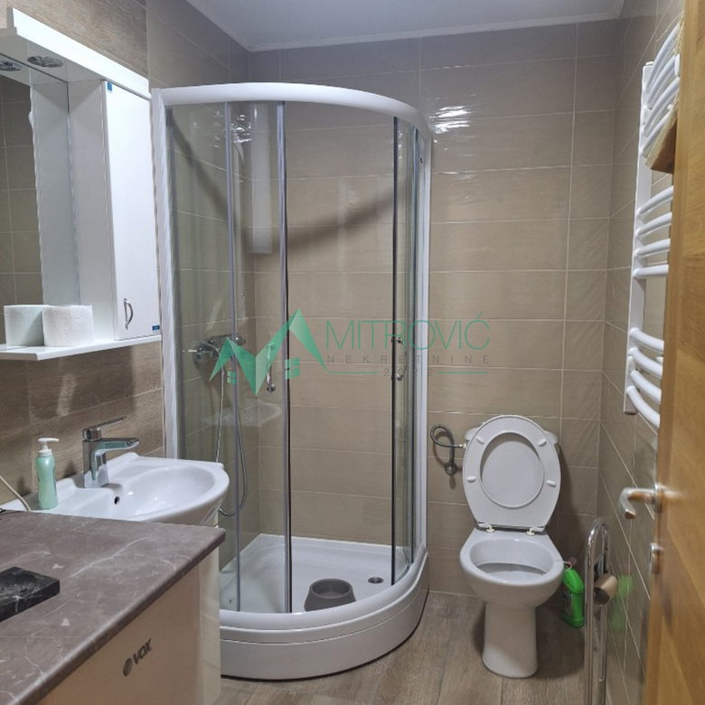 Stan Prodaja Novi Sad  38 m2