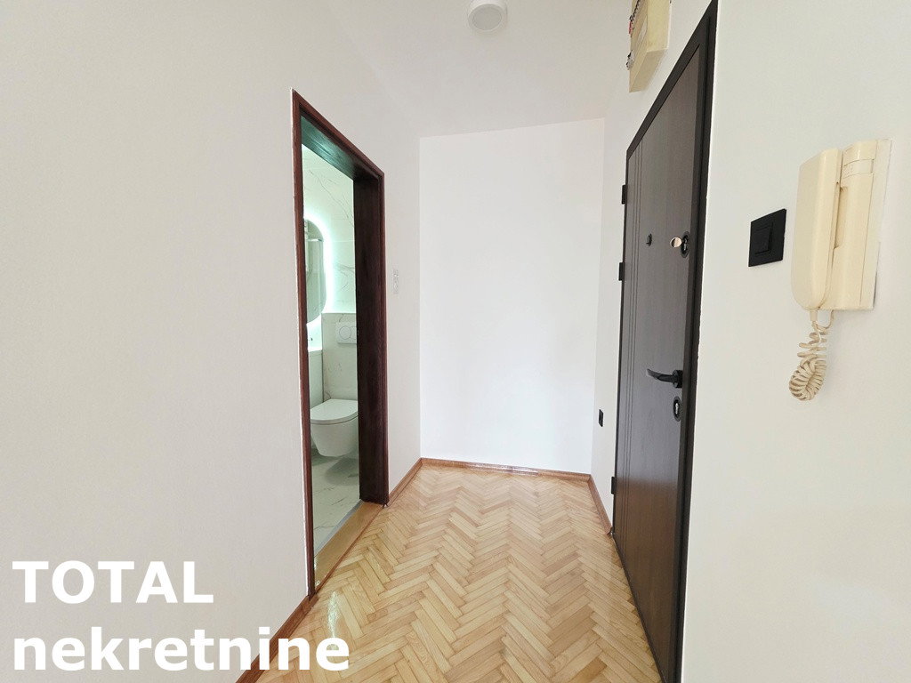 Stan Prodaja Novi Sad Cara Dušana 31 m2