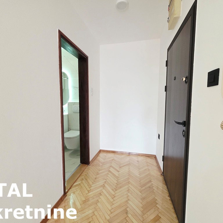 Stan Prodaja Novi Sad Cara Dušana 31 m2