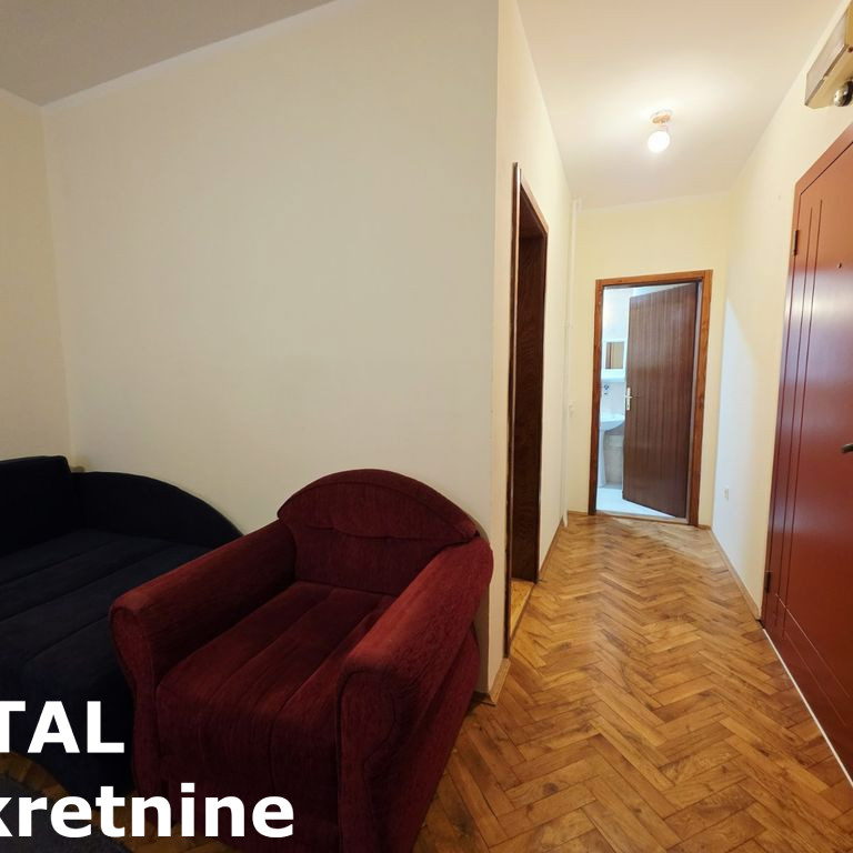 Stan Prodaja Novi Sad  32 m2