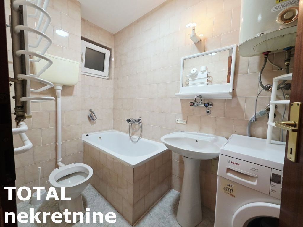 Stan Prodaja Novi Sad  32 m2