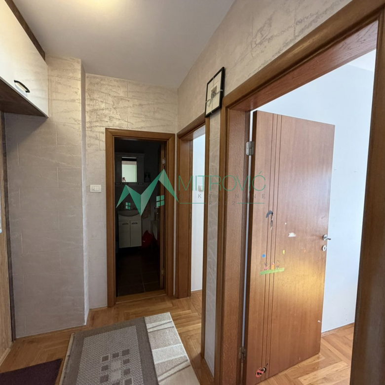 Dvoiposoban stan na prodaju, Bulevar Evrope, Novi Sad, 55m², 164.800 €