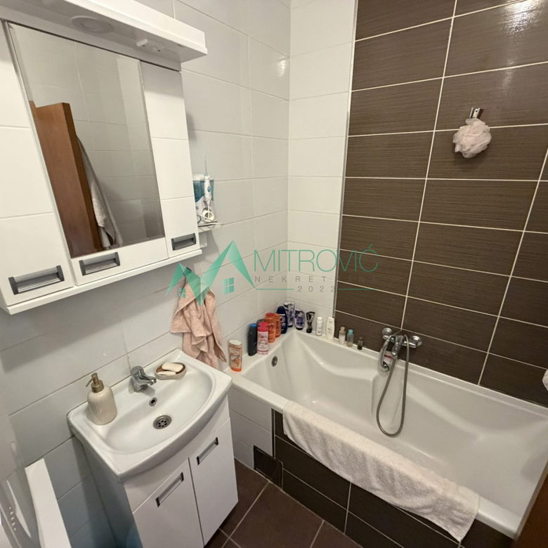 Dvoiposoban stan na prodaju, Bulevar Evrope, Novi Sad, 55m², 164.800 €