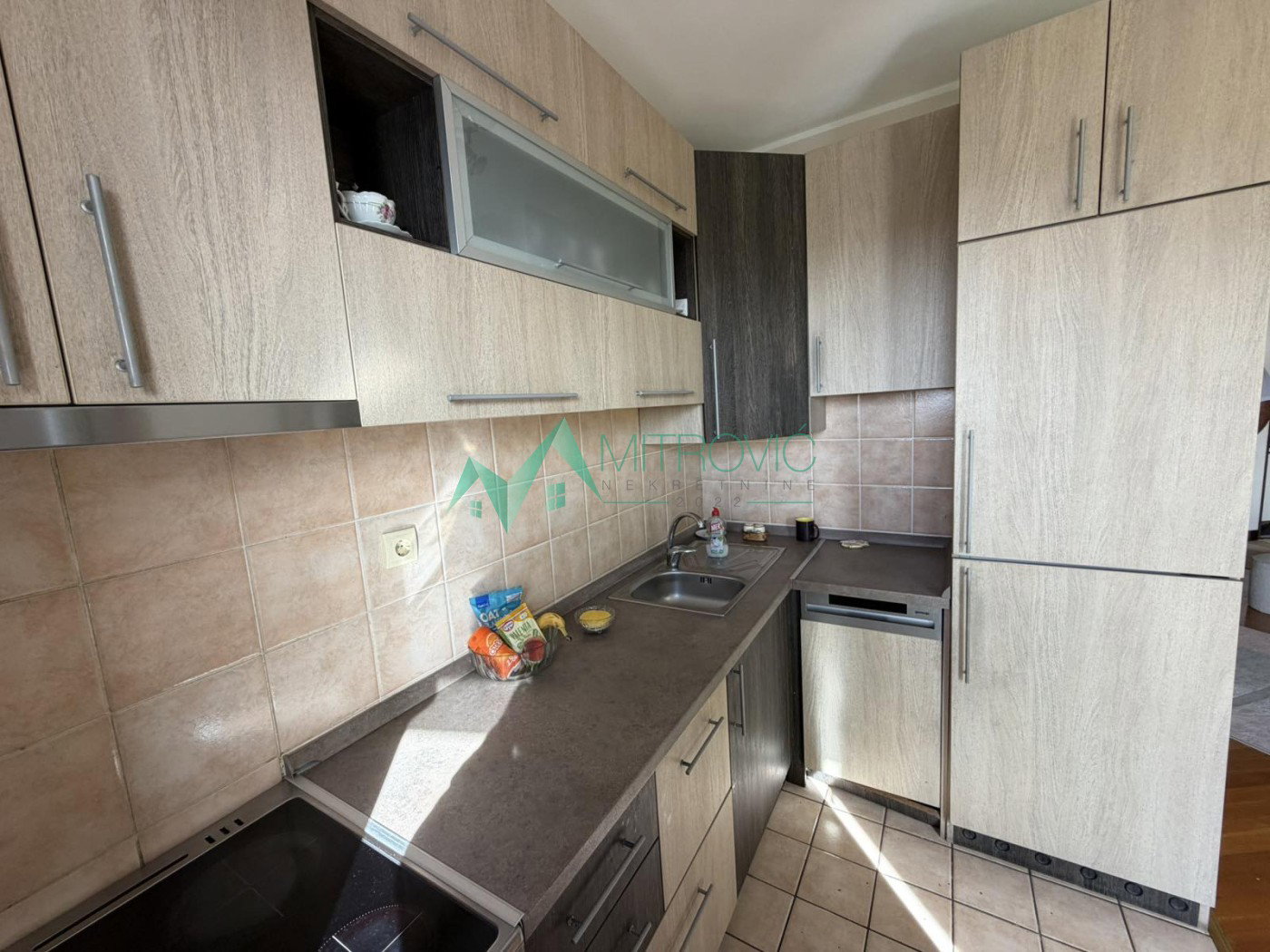 stanovi-2-5-re-bulevar-evrope-1004734-kwxaj Stan Prodaja Novi Sad 55 m2