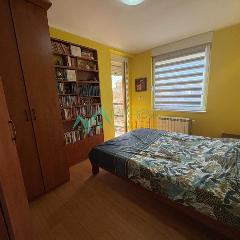 Dvoiposoban stan na prodaju, Bulevar Oslobođenja, Novi Sad, 69m², 199.000 €