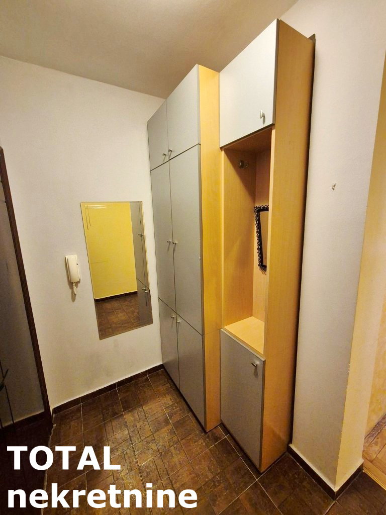 stanovi-2-re-centar-1066236-fijnt Dvosoban stan na prodaju, Centar, Novi Sad, 49m², 142.000 €