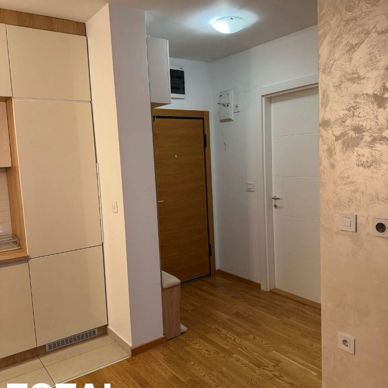 Stan Prodaja Novi Sad  43 m2