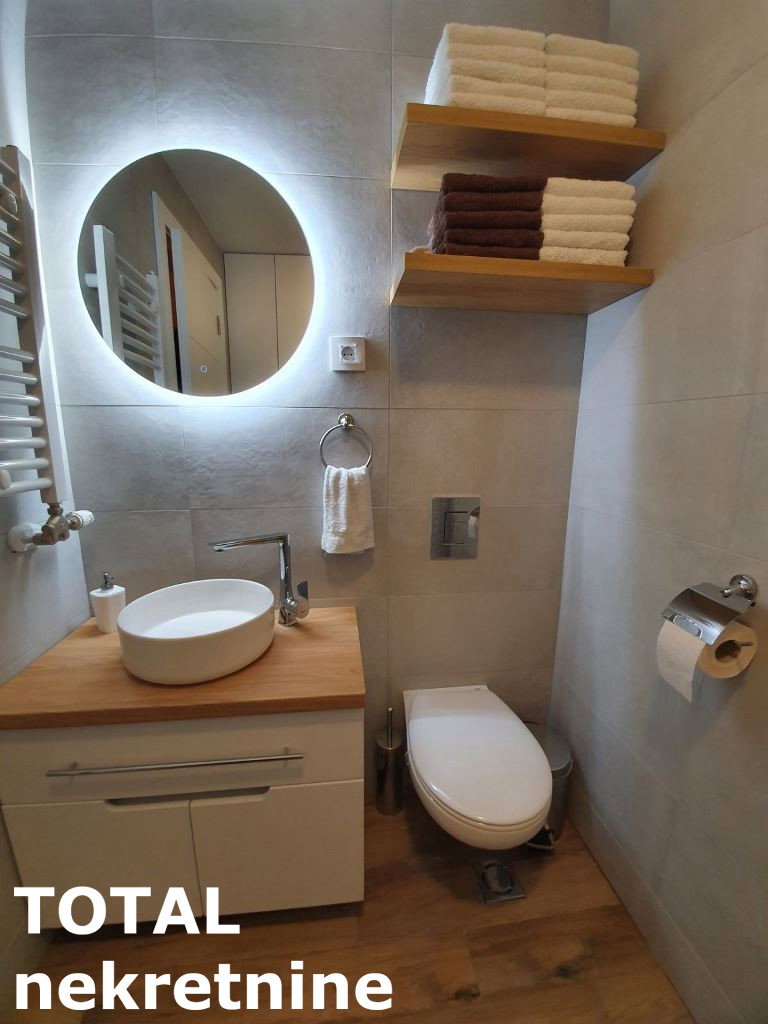 stanovi-2-re-sajam-1066273-e5nnn Jednoiposoban stan na prodaju, Sajmište, Novi Sad, 43m², 149.400 €