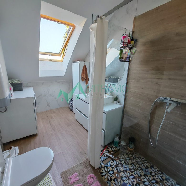 Troiposoban stan na prodaju, Jodna Banja, Novi Sad, 85m², 260.000 €