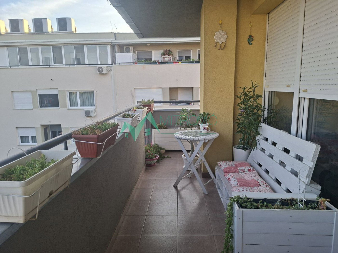 stanovi-3-5-dx-novo-naselje-ns-1004706-hggm5 Troiposoban stan na prodaju, Novo Naselje, Novi Sad, 78m², 204.970 €