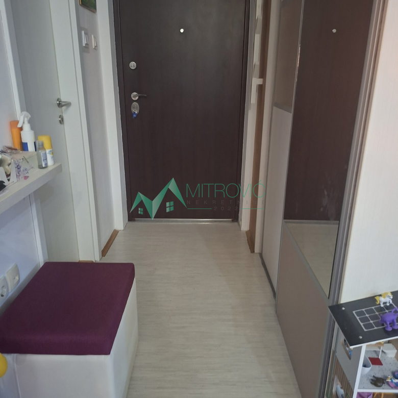 Stan Prodaja Novi Sad  78 m2