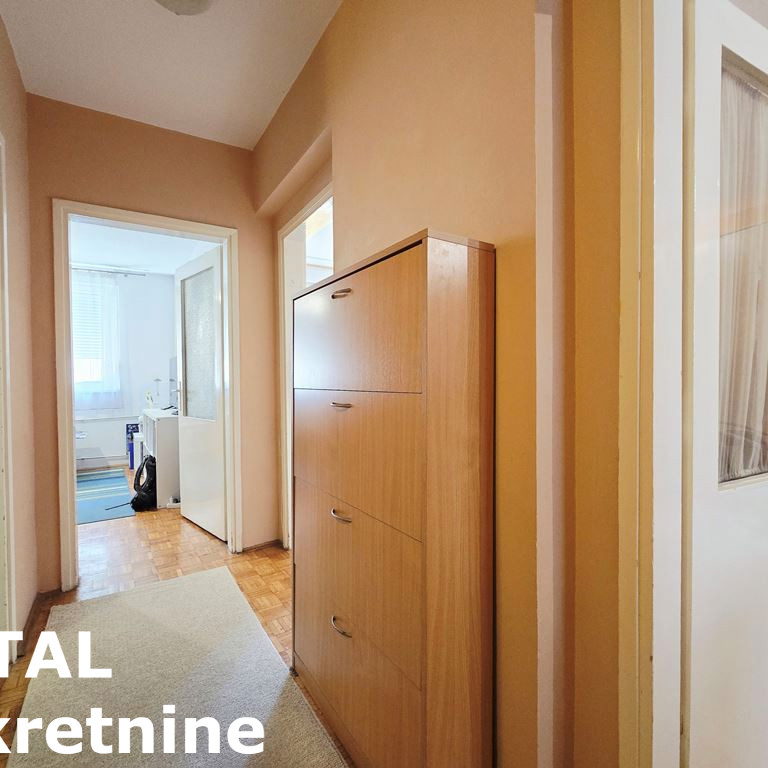 Troiposoban stan na prodaju, Centar, Novi Sad, 75m², 210.000 €